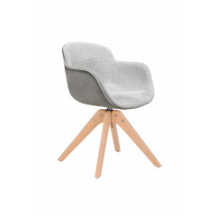 Chaise rotative en tissu gris clair et pieds bois - UNDER (vue en angle)