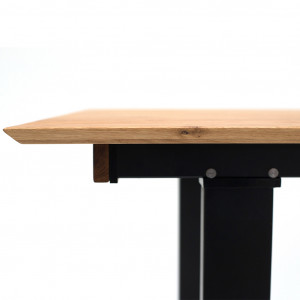 Zoom - Table extensible en chêne massif et piètement en bois noir - Zoom -  RENNES