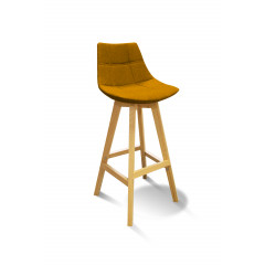 Chaise haute de bar scandinave avec piètement bois - coloris jaune - vue de 3/4 - DEB