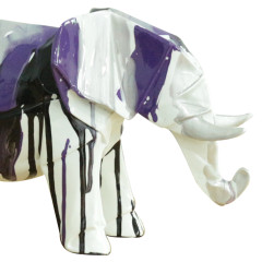 Statuette éléphant géométrique en résine avec peinture noir argenté et violet 33 x 21 x 15 cm - zoom trompe éléphant - ELEPH 5