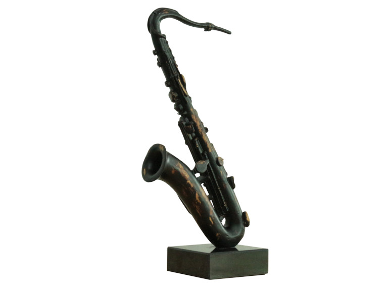 Statue saxophone en résine avec peinture noire et effet rouillé 29 x 62 x 16 cm - SAXO