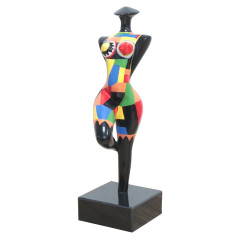 Statue silhouette de femme debout en résine avec formes multicolores 14 x 34 x 10 cm - SENORA