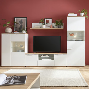 Meuble TV effet bois de chêne & blanc laqué, poignée métal L.160cm - photo ambiance zoomée - MONDAY