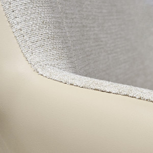 Chaise rotatives 180° avec accoudoirs en tissu et simili - coloris beige - zoom accoudoir - PIPPA