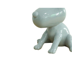 Statuette chien gris clair assis en résine H28cm - zoom bas de la statuette - SNOOP 3