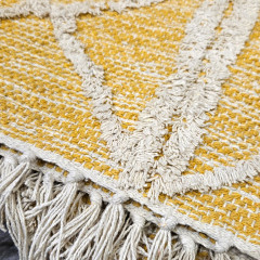 Tapis berbère jaune en coton motif losange avec frange  90x150cm - MARA - zoom motifs