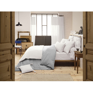 Édredon chemin de lit en gaze de coton 90x200 blanc avec pompons - GAIA - photo ambiance 2
