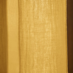 Rideau 140 x 300 cm gaze de coton et anneaux métal - jaune safran - GAIA